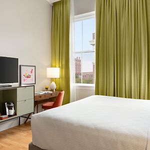Standard King Room Communications or Mobility Accessible